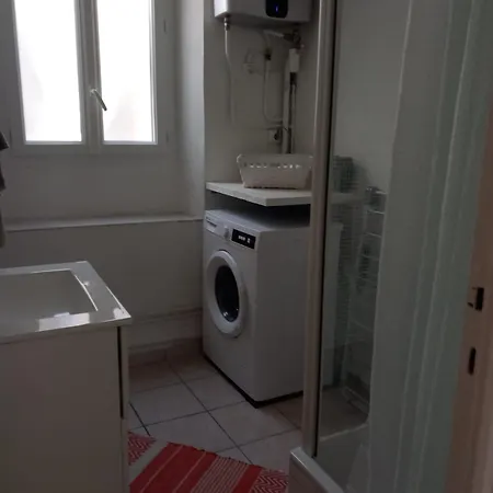 T2 Bis Haute Lägenhet